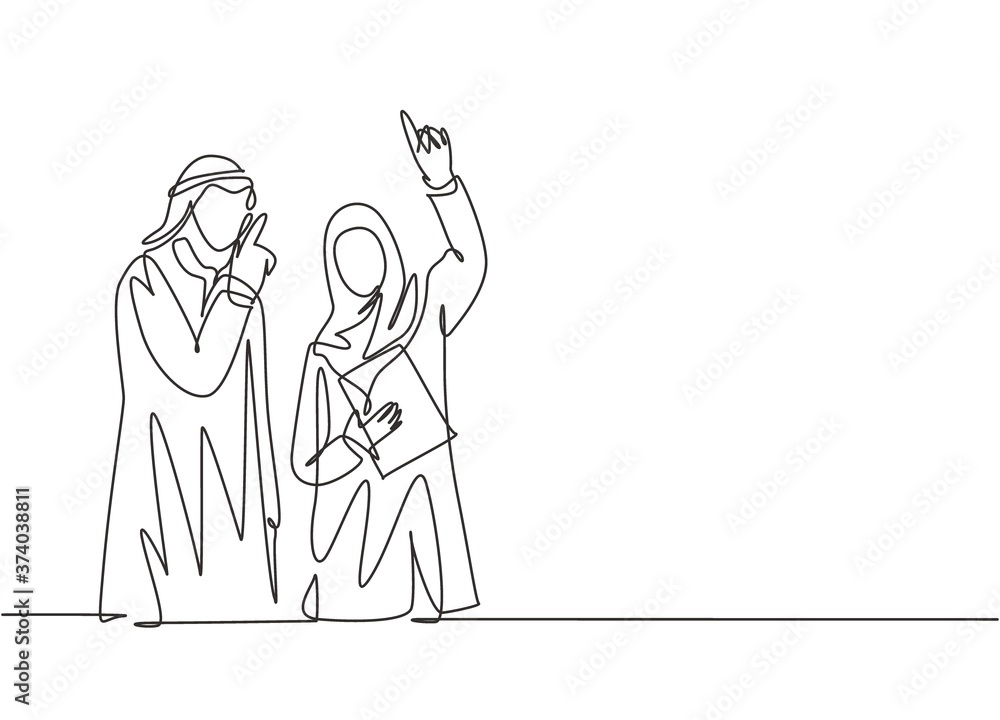 One single line drawing of young happy male and female muslim manager discussing business project. Saudi Arabia cloth shmag, hijab, headscarf, ghutra. Continuous line draw design vector illustration