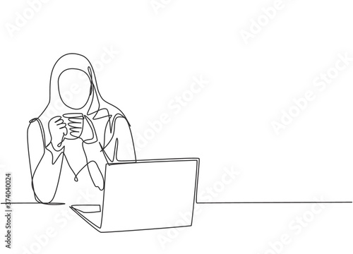One continuous line drawing of young muslimah office employee thinking pensive in front of laptop monitor. Saudi Arabian female with hijab and veil concept. Single line draw design illustration