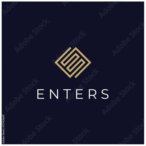 Mirror Initial Letter E Labyrinth simple line art classic golden logo design