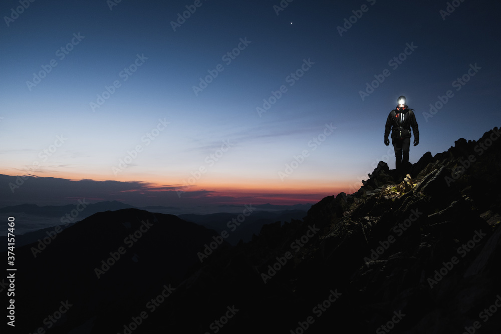 Ταπετσαρία Epic and colorful sunrise in the top of Catalonia, la Pica d'Estats