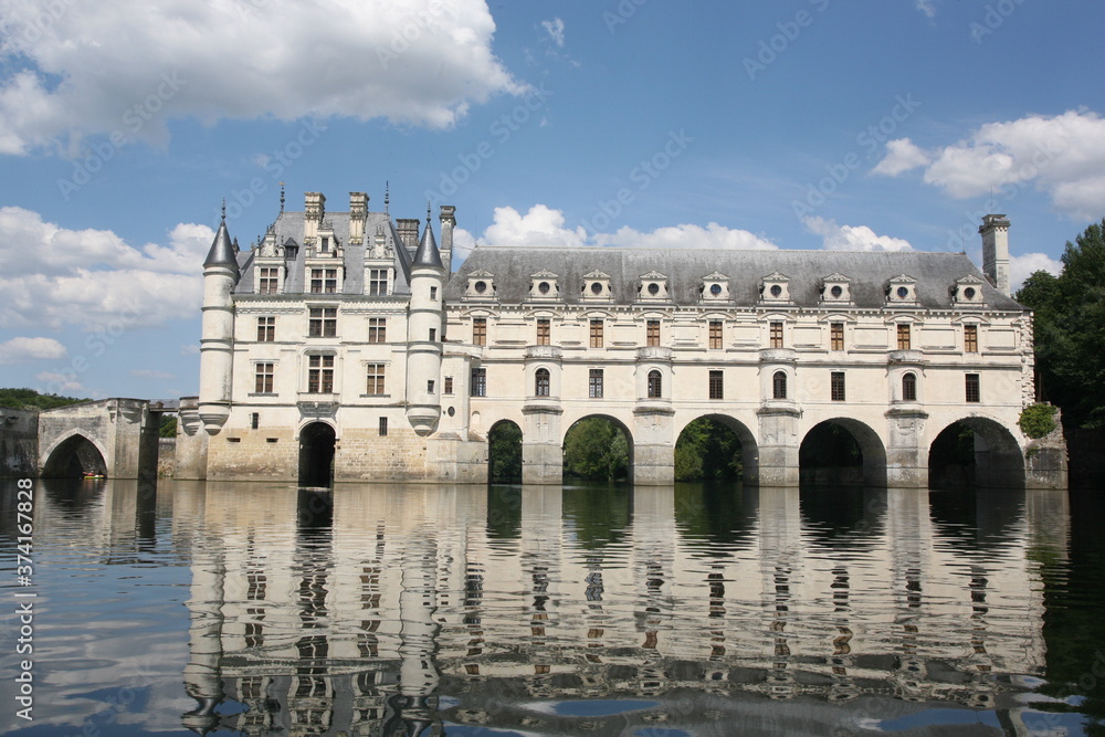 Chateau de Chevergny 