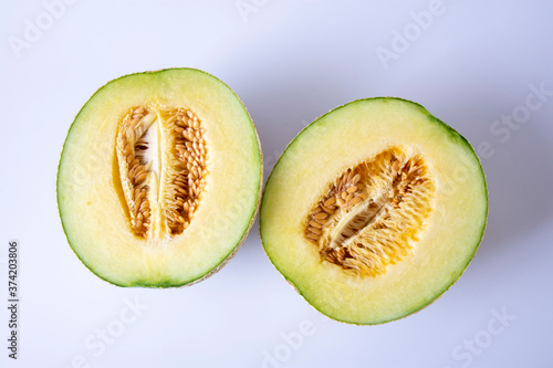 Wallpaper Mural 甘さたっぷりのジューシーなメロン　スタジオでのイメージ撮影 Torontodigital.ca