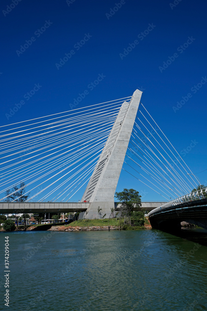 Fototapeta premium Cable-stayed bridge, Rio de Janeiro