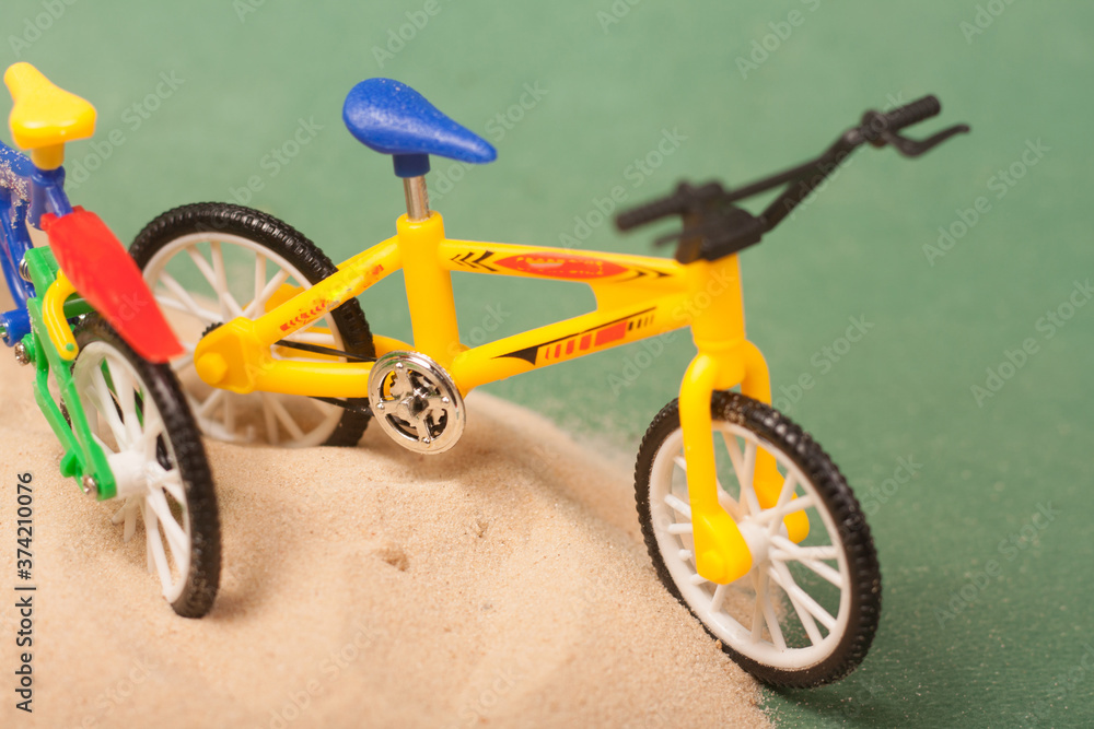 Naklejka premium Bike on a green background