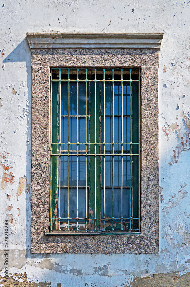 Ancient colonial window, Rio