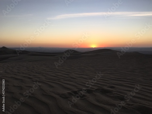 sunset in the desert © 여행에미진 J