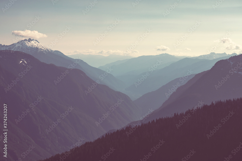 Fototapeta premium Mountains silhouette