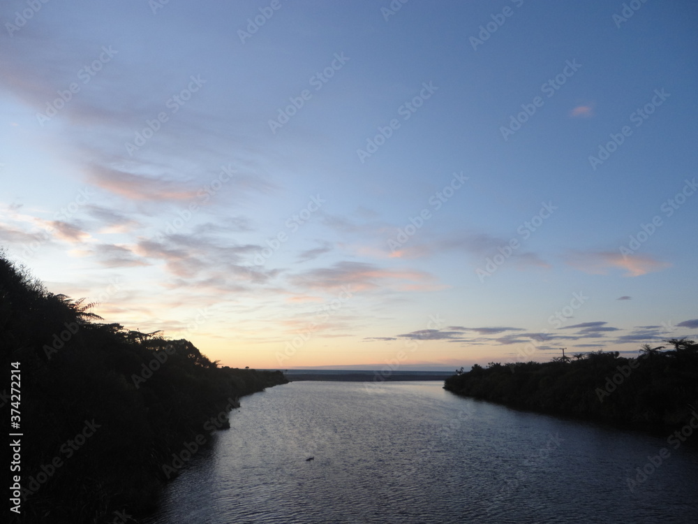 Fototapeta premium sunset over the sea