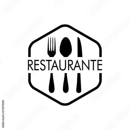 Logotipo lineal palabra Restaurante en español con cubiertos en hexágono en color negro