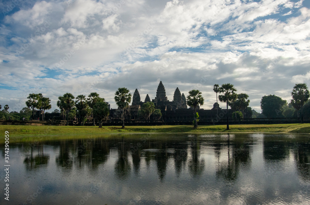Fototapeta premium Ruins of Angkor Wat, ancient Khmer Empire, Siem Reap in Cambodia