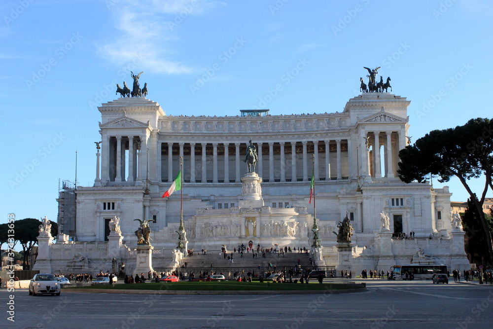 Piazza Venezia and Monumento Nazionale a Vittorio Emanuele II or 