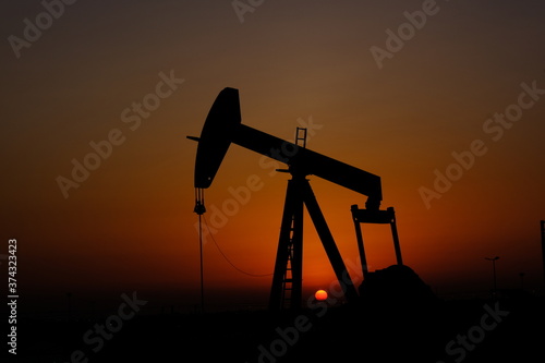 silhouette of oil pump in Bahrain