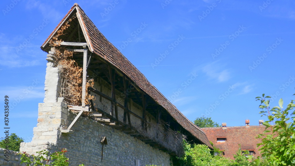 Überreste des Wehrgangs des Klosters Bebenhausen im Schönbuch Überreste des Wehrgangs des Klosters Bebenhausen im Schönbuch