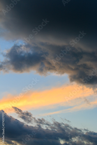 Obraz na płótnie beautiful colorful sky and cloud in twilight time background w salonie