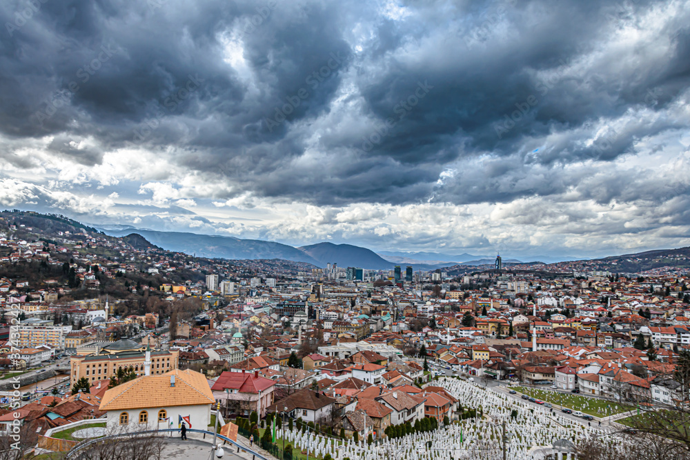 Fototapeta premium Clouds over Sarajevo
