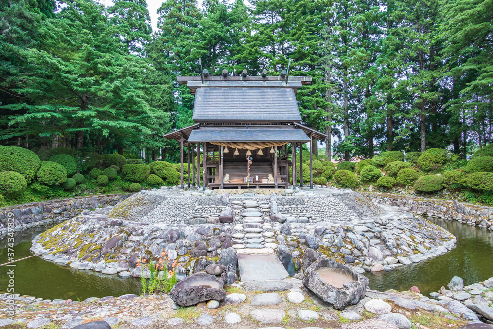 Obraz premium The Karamatsu Shrine is a long-established ancient shrine in Daisen City, Akita Prefecture, Japan