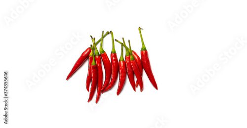 Czerwonego chili pieprz odizolowywający na białym tle