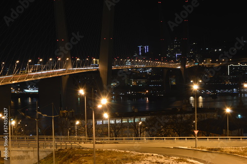 Night view of the Golden Bridge, Vladivostok