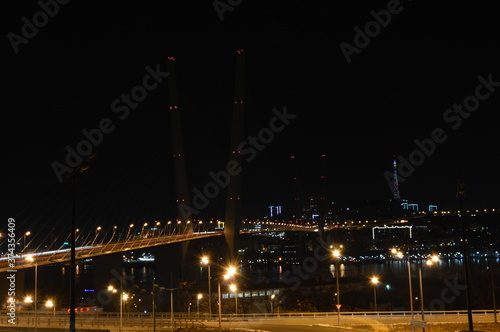 Night view of the Golden Bridge, Vladivostok