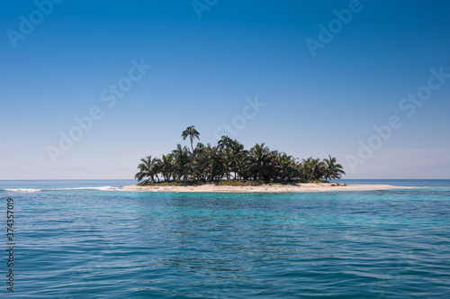 Honduras Roatan ,Cayos Cochinos island ,beach and tropical sea