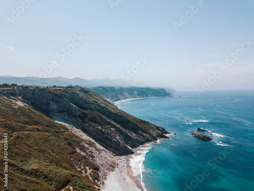 Playa salvaje y natural