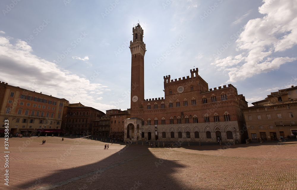 The famous Piazza del Campo square in Siena