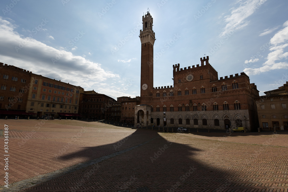The famous Piazza del Campo square in Siena