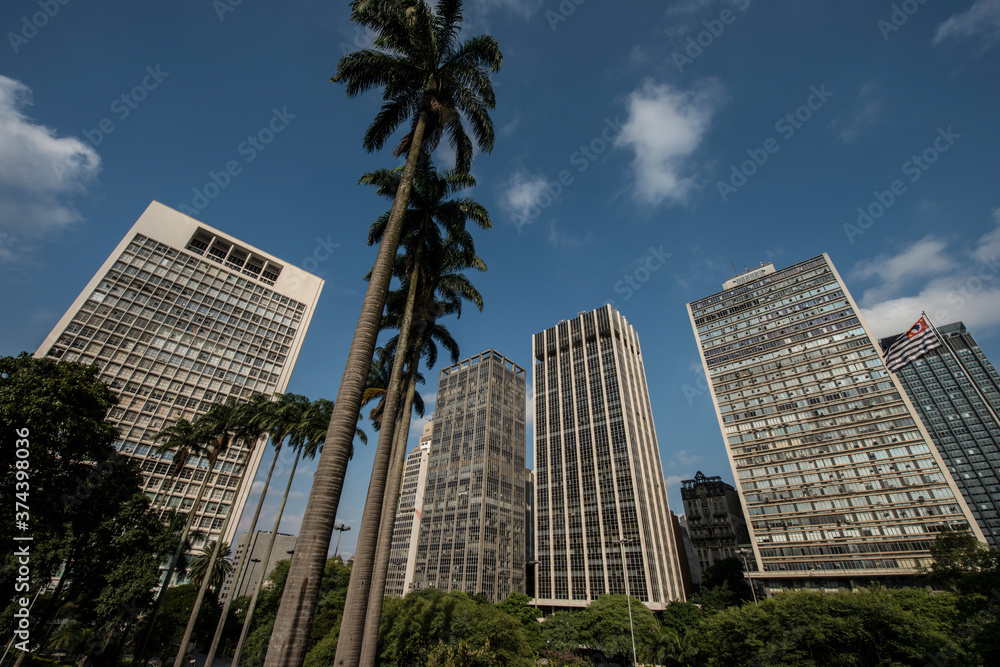 Fototapeta premium Centro da cidade - Edifícios do Vale do Anhangabaú