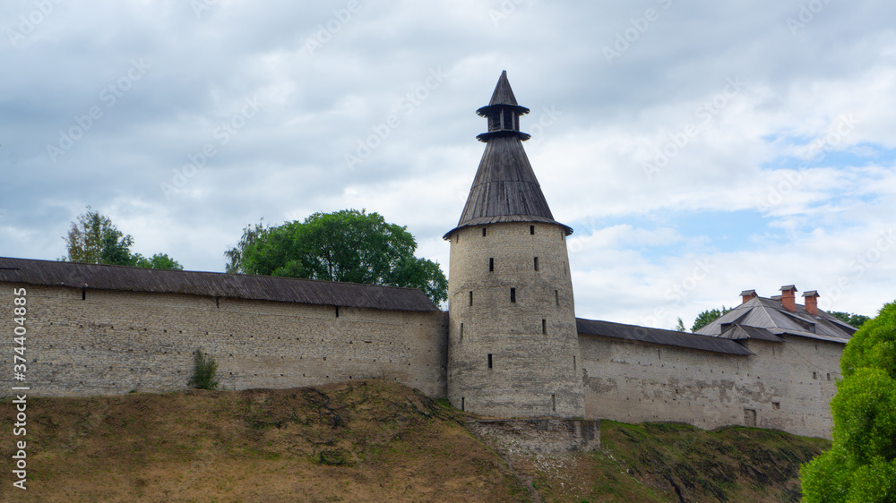 Pskov. Pskov Kremlin. Middle tower. Pskov Krom. Built at the end of the XI century - the beginning of the XII century.