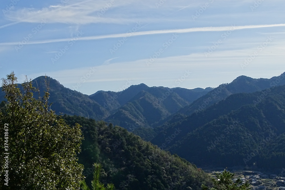 Naklejka premium 山並み