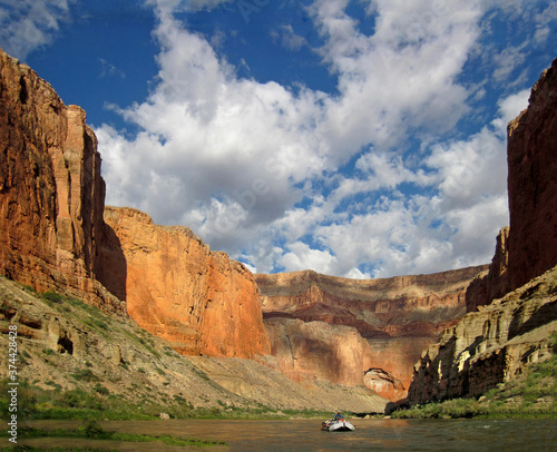 rafting the colorado river, grand canyon