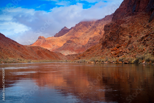 Canvas Print Rafting down the Colorado River in Arizona