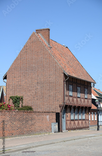 Obraz na płótnie Fachwerkhaus in Ystad, Schweden w salonie