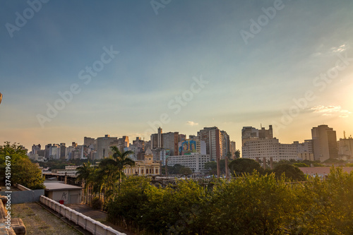 Belo Horizonte downtown skyline at sunset © Hugo