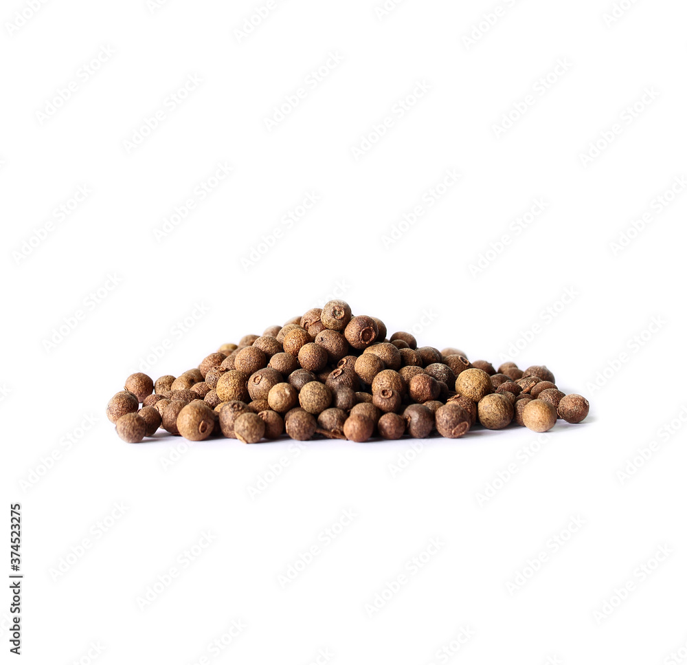allspice spice on white background allspice spice on white background