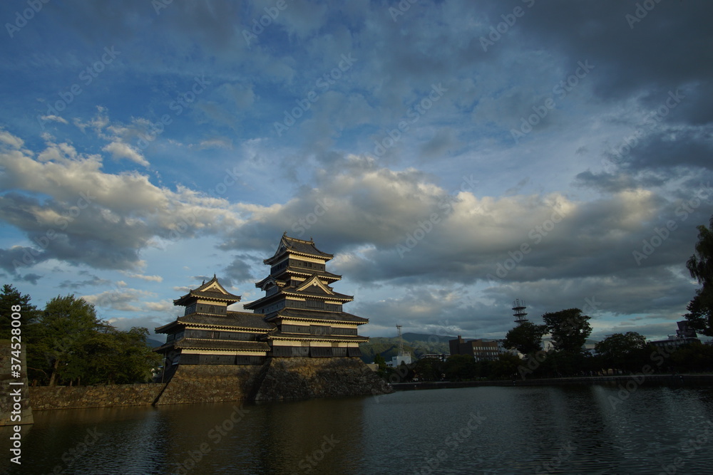Matsumoto Castle (Matsumoto-jo), a Japanese premier historic castles in easthern Honshu, Matsumoto-shi, Chubu region, Nagano Prefecture, Japan Matsumoto Castle (Matsumoto-jo), a Japanese premier historic castles in easthern Honshu, Matsumoto-shi, Chubu region, Nagano Prefecture, Japan