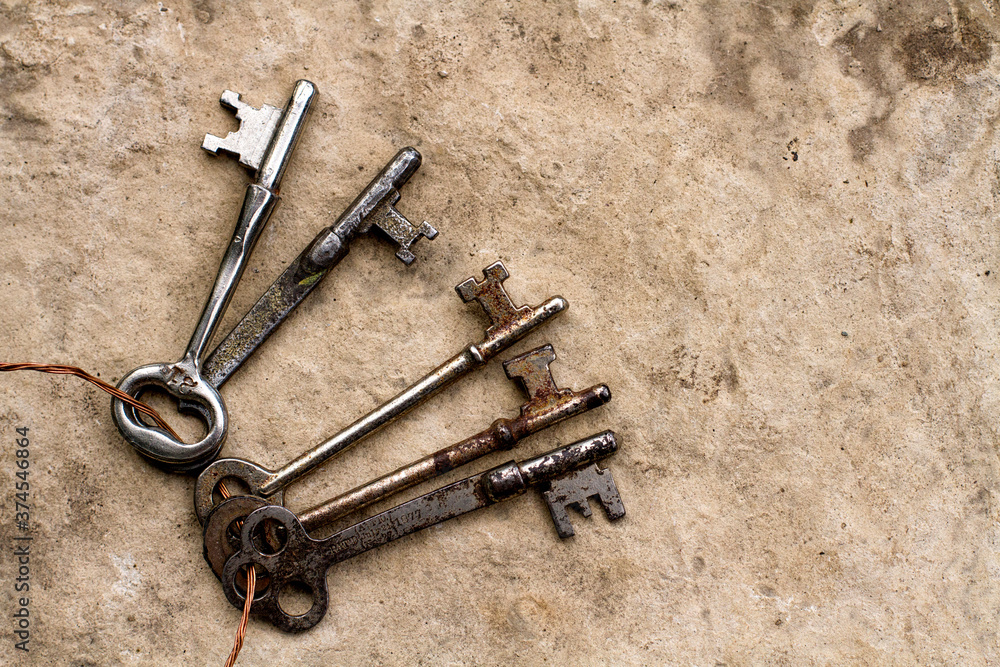Old skeleton keys Old skeleton keys