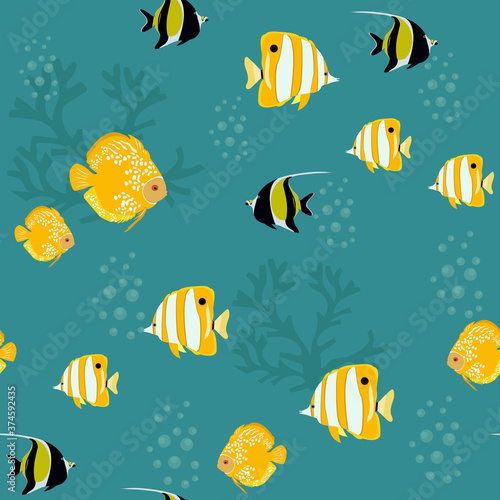 Seamless vector illustration. Underwater world with beautiful fish.