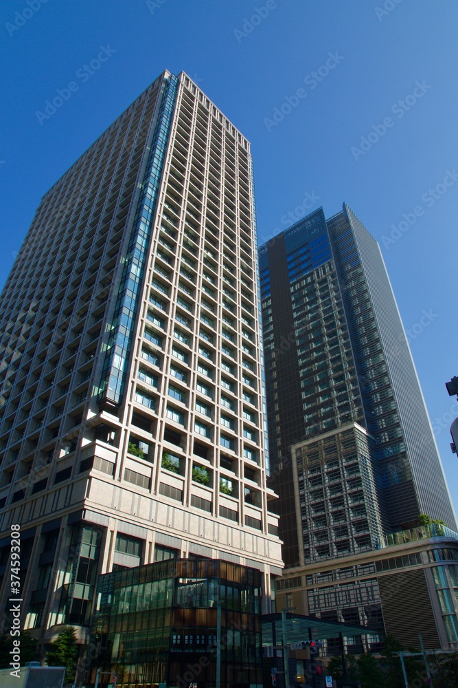 東京日本橋　高層ビル群　日本橋交差点の眺め
