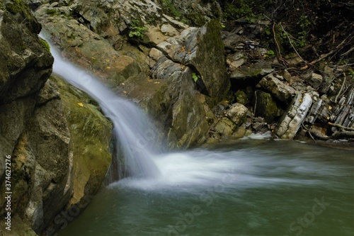 Fototapeta Naklejka Na Ścianę i Meble -  small waterfall in the Carpathian mountains