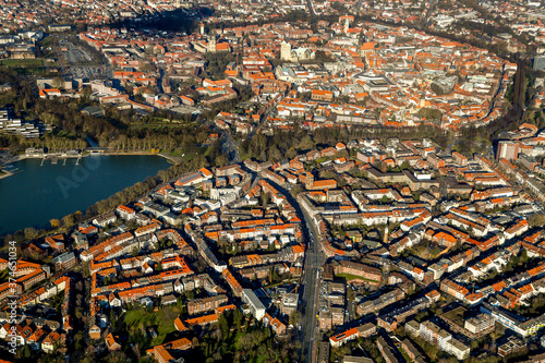 Münster Innenstadt mit einem Teil des Asees. Blickrichtung von Süden nach Norden. NRW, Deutschland photo