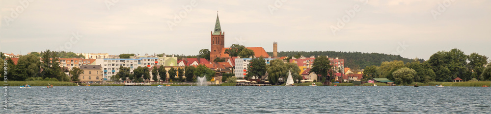 Zdjęcia Barlinka (Zachodniopomorskie, Polska) i jeziora Barlineckiego. 