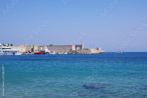Fototapeta Naklejka Na Ścianę i Meble -  Port de Rhodes