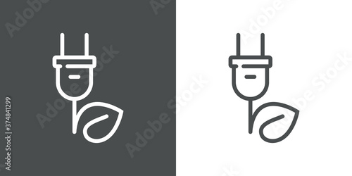 Concepto energía eléctrica limpia y renovable. Logotipo lineal enchufe eléctrico con cable con hoja de planta en fondo gris y fondo blanco