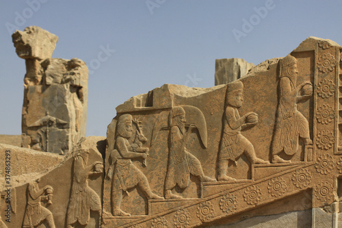 kamienne ruiny staro  ytnego miasta persepolis w iranie