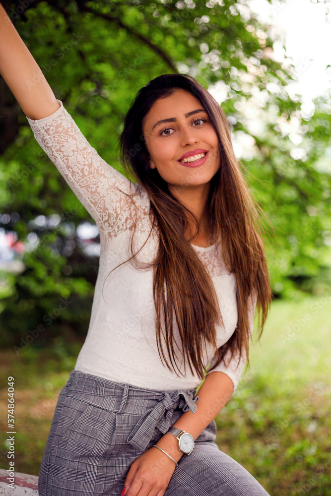 Fototapeta premium woman in the park close up