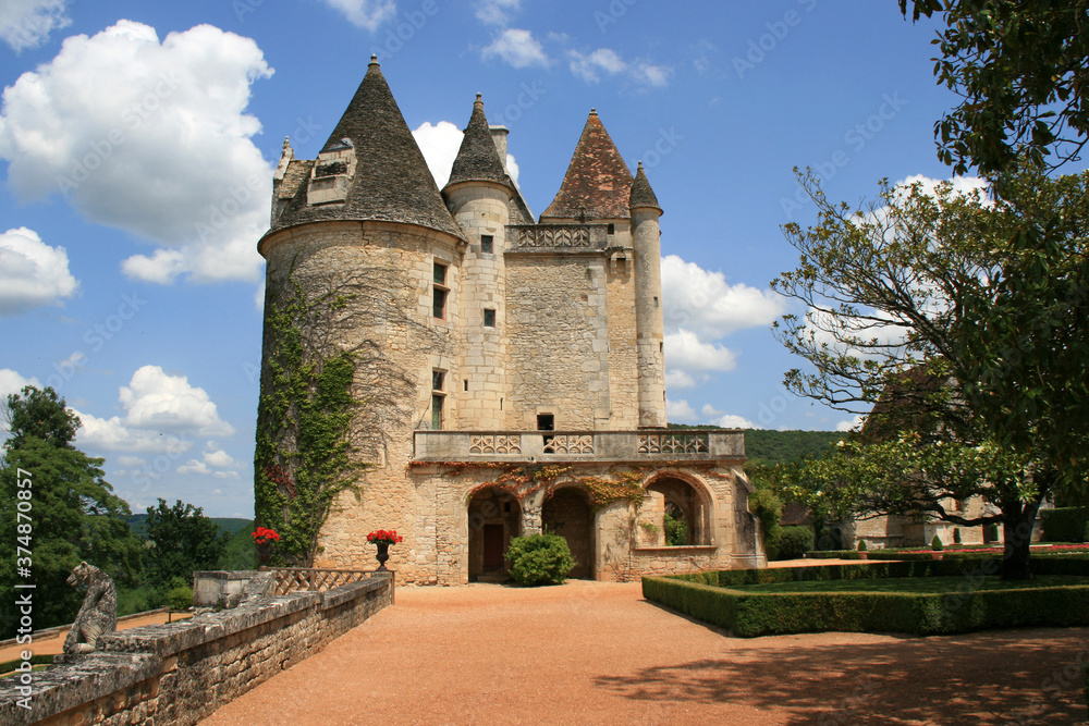 medieval castle in Castelnaud-la-Chapelle (france)