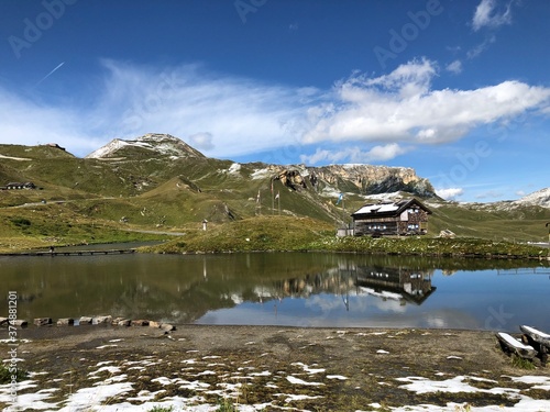 Alpine lake, Grossglockner High Alpine Road, Austria (Großglockner Hochalpenstraße)