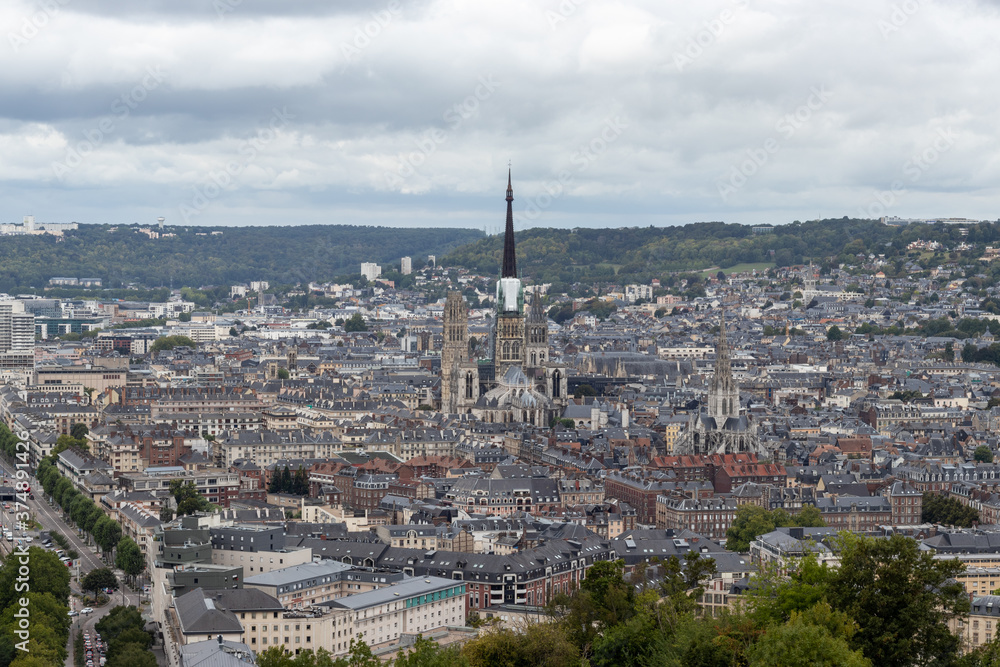 Panorama de Rouen avec vue sur la Cathédrale Notre Dame
