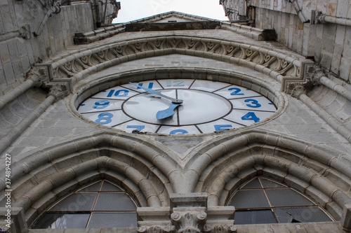 Quito cathedral clock